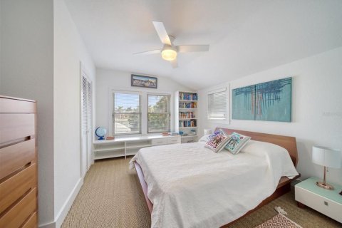 Villa ou maison à louer à Saint Pete Beach, Floride: 3 chambres, 199.83 m2 № 2427591 - photo 20