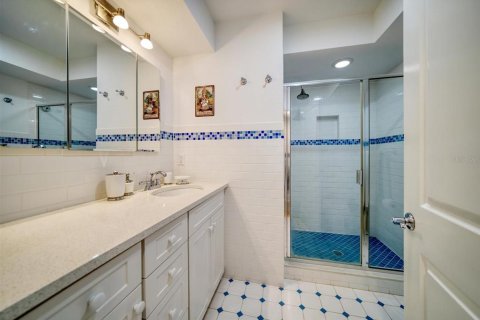 Villa ou maison à louer à Saint Pete Beach, Floride: 3 chambres, 199.83 m2 № 2427591 - photo 15