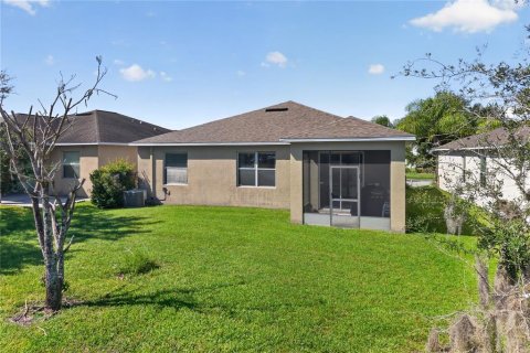 House in Orlando, Florida 3 bedrooms, 141.68 sq.m. № 2391425 - photo 28