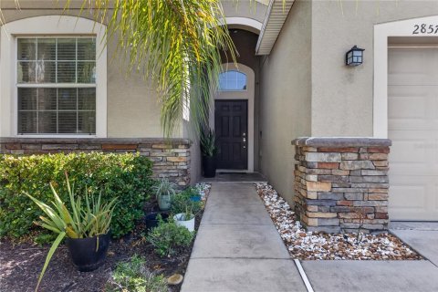 House in Orlando, Florida 3 bedrooms, 141.68 sq.m. № 2391425 - photo 3