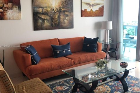 Купить кондоминиум в Серфсайд, Флорида 2 спальни, 115.76м2, № 2013237 - фото 5