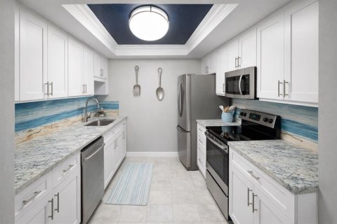 Купить кондоминиум в Беллеэйр Блафс, Флорида 4 комнаты, 78.97м2, № 2094412 - фото 5