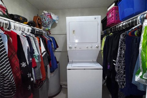 Купить кондоминиум в Беллеэйр Блафс, Флорида 4 комнаты, 78.97м2, № 2094412 - фото 16