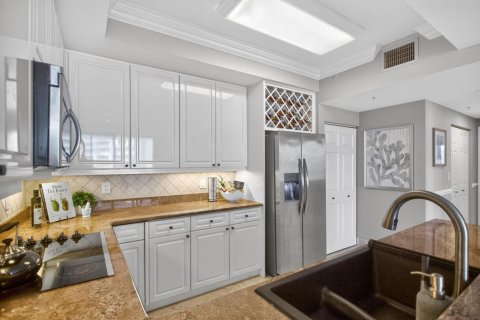 Copropriété à vendre à Fort Lauderdale, Floride: 2 chambres, 159.98 m2 № 2262871 - photo 15