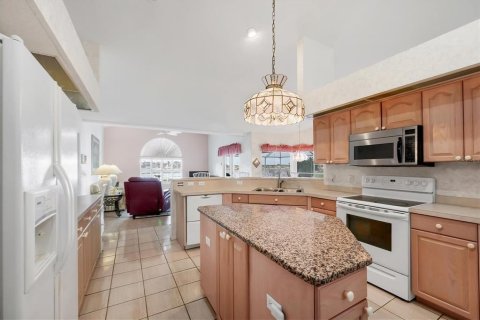 House in North Port, Florida 3 bedrooms, 191.19 sq.m. № 1548986 - photo 17
