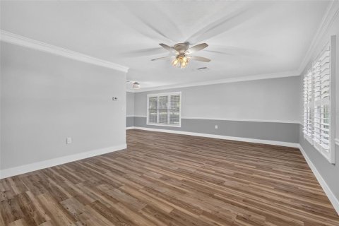 Casa en venta en Eustis, Florida, 3 dormitorios, 147.25 m2 № 2222219 - foto 8