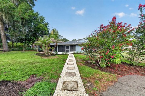 Casa en venta en Eustis, Florida, 3 dormitorios, 147.25 m2 № 2222219 - foto 30