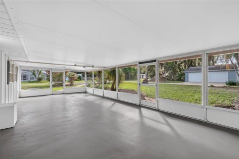 Casa en venta en Eustis, Florida, 3 dormitorios, 147.25 m2 № 2222219 - foto 28