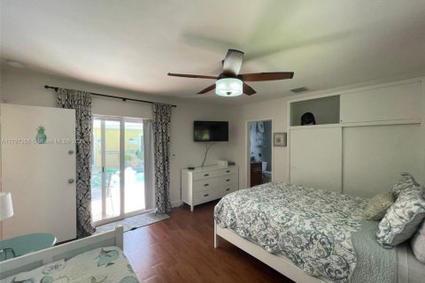 Casa en venta en Hollywood, Florida, 3 dormitorios, 201.32 m2 № 1959875 - foto 28