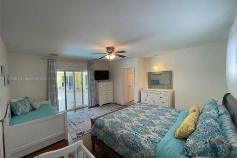 Casa en venta en Hollywood, Florida, 3 dormitorios, 201.32 m2 № 1959875 - foto 22