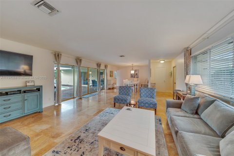 Casa en venta en Hollywood, Florida, 3 dormitorios, 201.32 m2 № 1959875 - foto 5