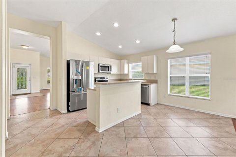 House in Riverview, Florida 3 bedrooms, 156.26 sq.m. № 2216917 - photo 9