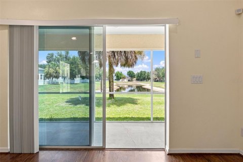 House in Riverview, Florida 3 bedrooms, 156.26 sq.m. № 2216917 - photo 13