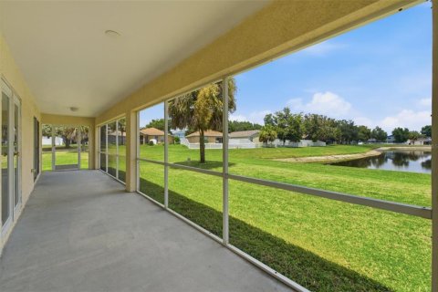 House in Riverview, Florida 3 bedrooms, 156.26 sq.m. № 2216917 - photo 12