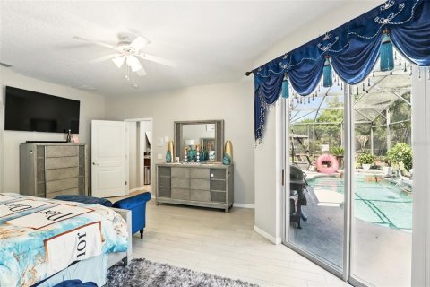 House in Apopka, Florida 4 bedrooms, 232.91 sq.m. № 1719435 - photo 19