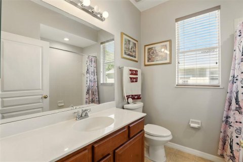 House in Apopka, Florida 4 bedrooms, 232.91 sq.m. № 1719435 - photo 25