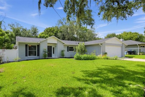 Villa ou maison à Apopka, Floride 3 chambres, 139.73 m2 № 2371049