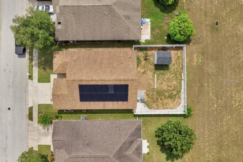 House in Davenport, Florida 4 bedrooms, 155.52 sq.m. № 1832567 - photo 18