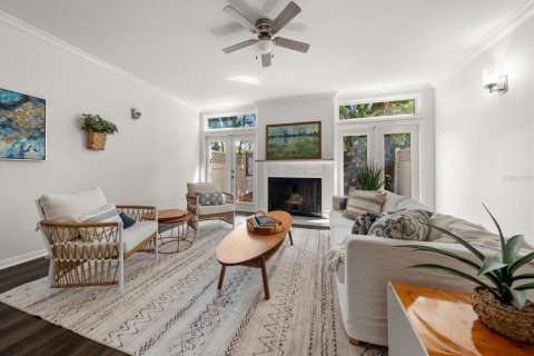 Copropriété à vendre à Belleair, Floride: 2 chambres, 150.5 m2 № 2384353 - photo 13