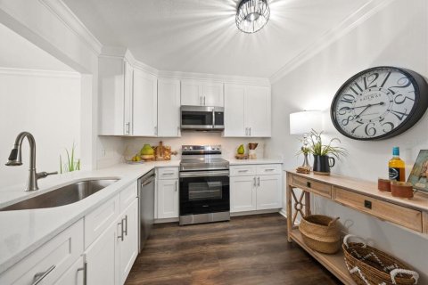 Copropriété à vendre à Belleair, Floride: 2 chambres, 150.5 m2 № 2384353 - photo 9