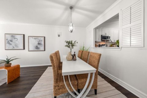 Copropriété à vendre à Belleair, Floride: 2 chambres, 150.5 m2 № 2384353 - photo 11