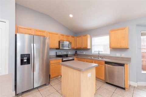 House in Riverview, Florida 3 bedrooms, 159.51 sq.m. № 2321513 - photo 15