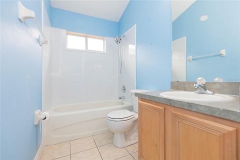 House in Riverview, Florida 3 bedrooms, 159.51 sq.m. № 2321513 - photo 22