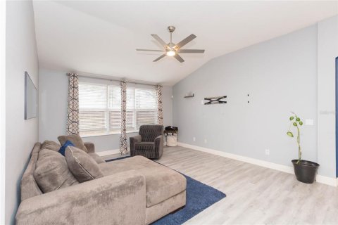 House in Riverview, Florida 3 bedrooms, 159.51 sq.m. № 2321513 - photo 9
