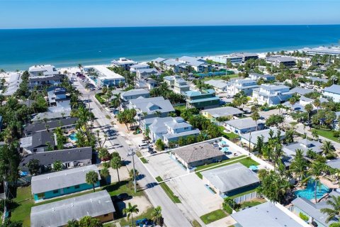 Propiedad comercial en venta en Holmes Beach, Florida, 2 dormitorios, 118.54 m2 № 2425457 - foto 2