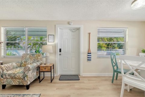 Propiedad comercial en venta en Holmes Beach, Florida, 2 dormitorios, 118.54 m2 № 2425457 - foto 22