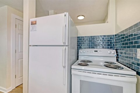 Propiedad comercial en venta en Holmes Beach, Florida, 2 dormitorios, 118.54 m2 № 2425457 - foto 14