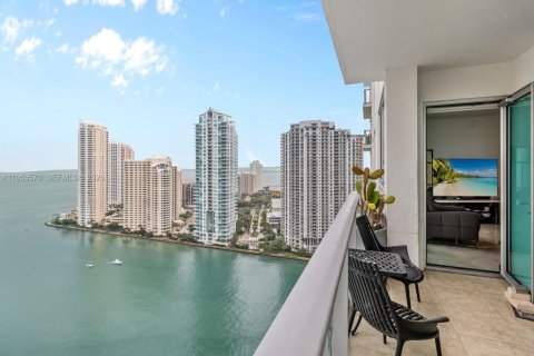Copropriété à louer à Miami, Floride: 2 chambres, 93.46 m2 № 2056814 - photo 1