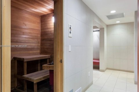 Copropriété à louer à Miami, Floride: 2 chambres, 93.46 m2 № 2056814 - photo 21