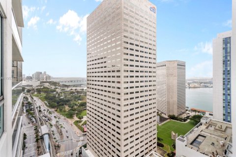 Copropriété à louer à Miami, Floride: 2 chambres, 93.46 m2 № 2056814 - photo 17