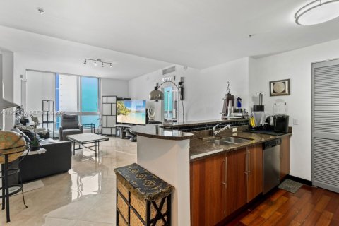 Copropriété à louer à Miami, Floride: 2 chambres, 93.46 m2 № 2056814 - photo 7