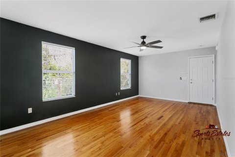 Villa ou maison à louer à Orlando, Floride: 1 chambre, 67.35 m2 № 1879761 - photo 3