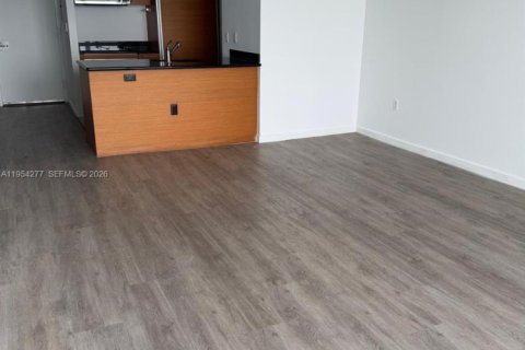 Condominio en alquiler en Miami, Florida, 1 dormitorio, 74.32 m2 № 2009095 - foto 22
