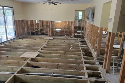 Casa en venta en Crystal River, Florida, 3 dormitorios, 116.87 m2 № 2096808 - foto 11