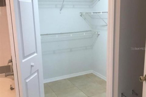 Copropriété à louer à Orlando, Floride: 2 chambres, 102.84 m2 № 2412631 - photo 16