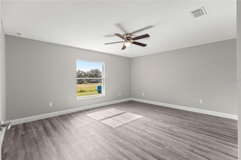 Casa en venta en Ocklawaha, Florida, 3 dormitorios, 158.12 m2 № 2386325 - foto 16
