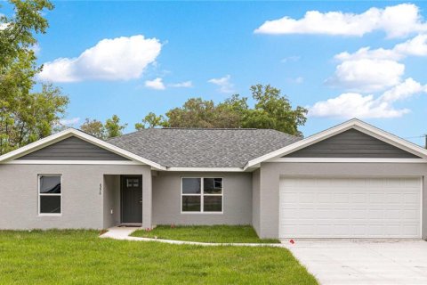 Casa en Ocklawaha, Florida 3 dormitorios, 158.12 m2 № 2386325
