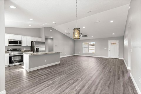 Casa en venta en Ocklawaha, Florida, 3 dormitorios, 158.12 m2 № 2386325 - foto 10