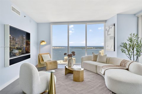 Copropriété à vendre à Miami, Floride: 3 chambres, 173.73 m2 № 1799536 - photo 2