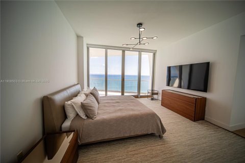 Condominio en venta en Sunny Isles Beach, Florida, 4 dormitorios, 280.75 m2 № 2012841 - foto 27