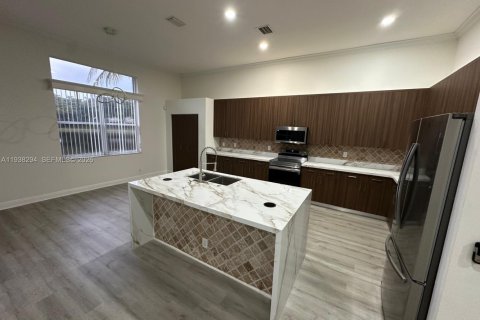 Villa ou maison à louer à Weston, Floride: 4 chambres, 248.42 m2 № 2002997 - photo 22