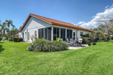 Villa ou maison à vendre à Sarasota, Floride: 2 chambres, 114.27 m2 № 1631589 - photo 20