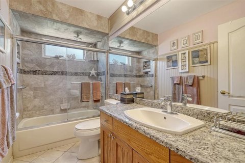 Villa ou maison à vendre à Sarasota, Floride: 2 chambres, 114.27 m2 № 1631589 - photo 14