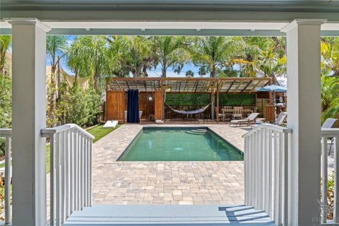 Villa ou maison à vendre à New Smyrna Beach, Floride: 2 chambres, 113.34 m2 № 2419728 - photo 25