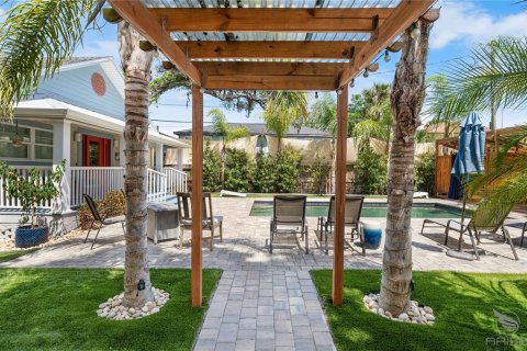 Villa ou maison à vendre à New Smyrna Beach, Floride: 2 chambres, 113.34 m2 № 2419728 - photo 23