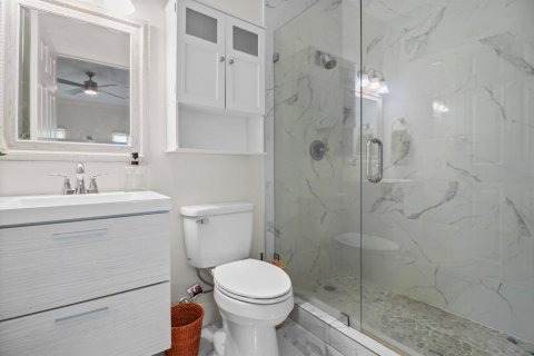 House in Lake Park, Florida 3 bedrooms, 130.25 sq.m. № 2261726 - photo 30